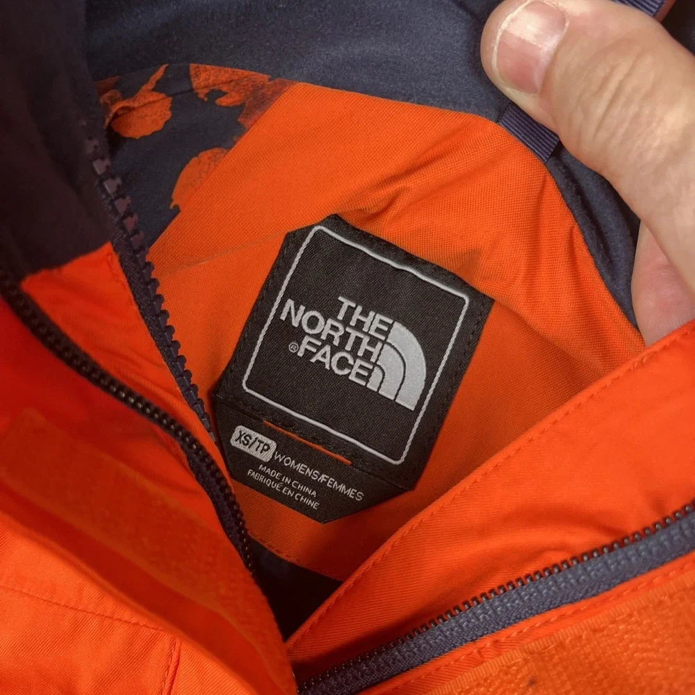 The North Face HyVent Womens XS Orange Hooded Windbreaker Rain Jacket Full Zip - Picture 11 of 16